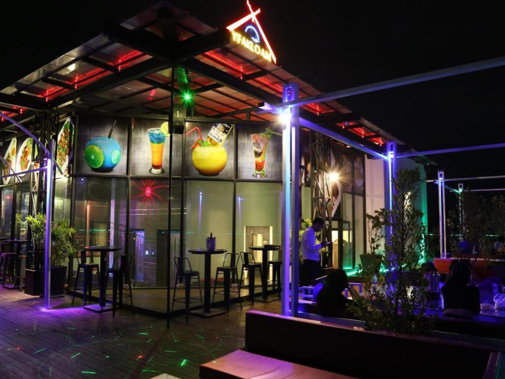 Yeak Loam Hotel Banlung Exteriér fotografie