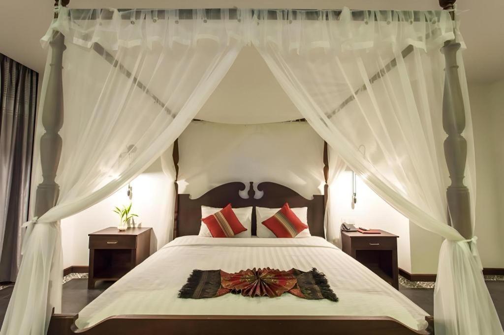 Yeak Loam Hotel Banlung Exteriér fotografie
