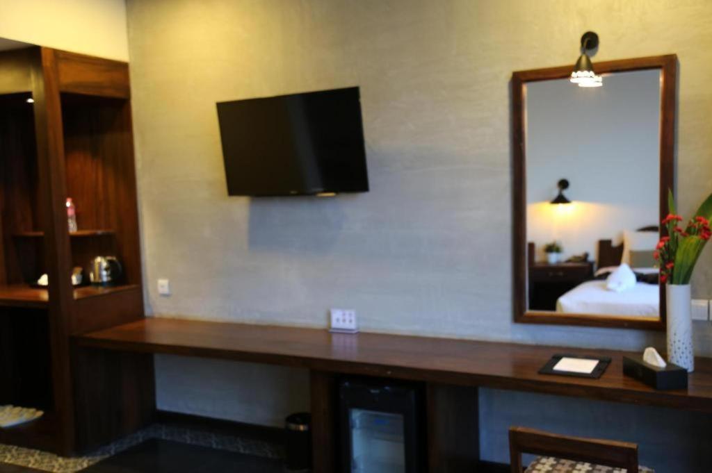 Yeak Loam Hotel Banlung Exteriér fotografie
