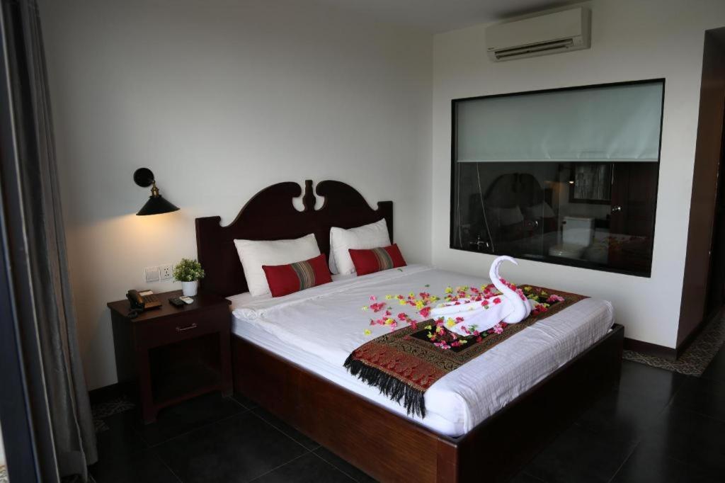 Yeak Loam Hotel Banlung Exteriér fotografie